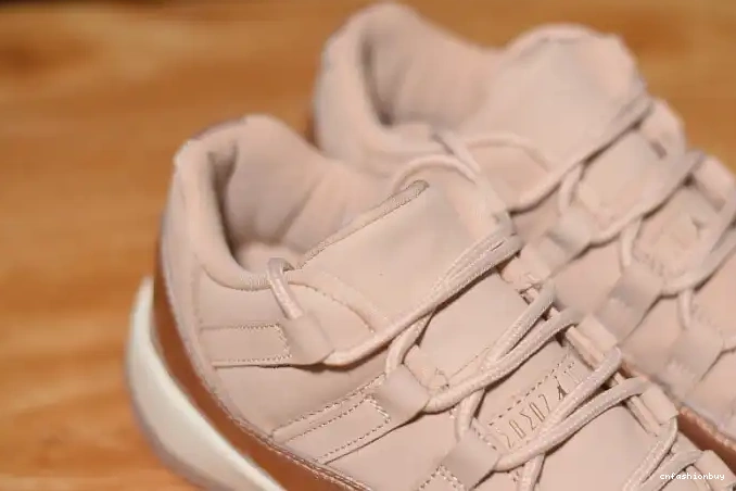 AH7860-105 11 Jordan Rose Gold Low Air GS 0613